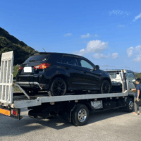 人生初めてのレッカーです。